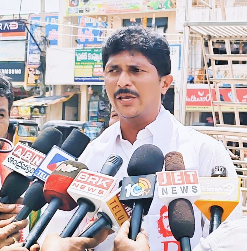 డీఎస్సీ స్పోర్ట్స్ కోటపై సమగ్ర విచారణ జరపాలి.