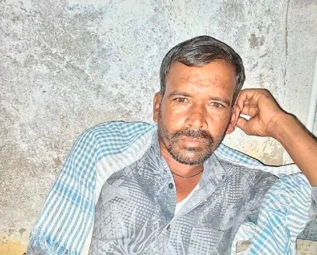 కోడికూర కోసం గొడవ.. కొడుకు చేతిలో తండ్రి హతం
