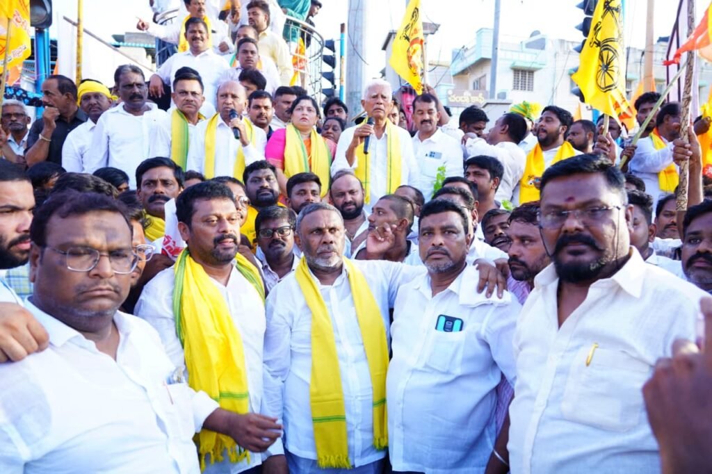 శివాలయం సర్కిల్ వద్ద ఎం ఎల్ ఎ  బహిరంగ సభ
