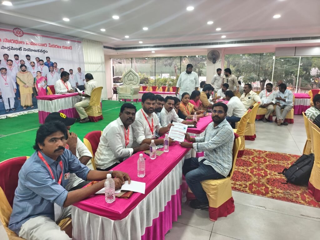 కడప నియోజకవర్గం అర్జీలు స్వీకరణ 