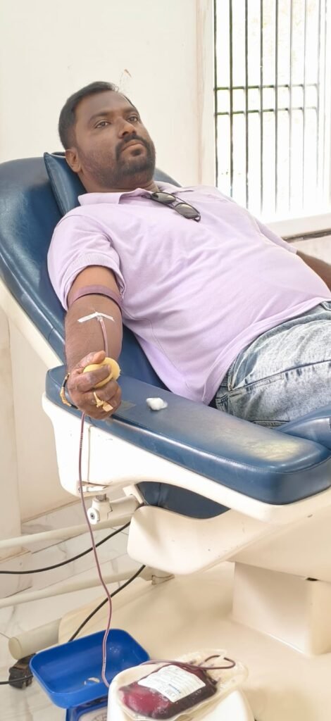 ఆపదలో ఉన్న మహిళకు అండగా ధార్మిక్ రక్తదాన సేవా సమితి