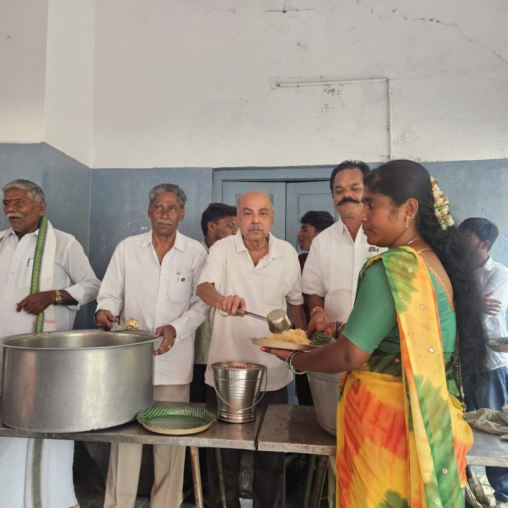 మెగా పీటీఎం విజయవంతానికి రోటరీ క్లబ్ ఆధ్వర్యంలో అతిథి భోజన ఏర్పాట్లు