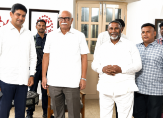 గోవా గవర్నర్ ను మర్యాదపూర్వకంగా కలిసిన డా. వి.ఎస్. ముక్తియార్