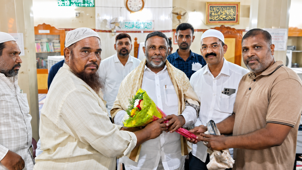 మొడంపల్లి మస్జిద్‌లో డా. వి.ఎస్. ముక్తియార్‌కు ఘన సన్మానం