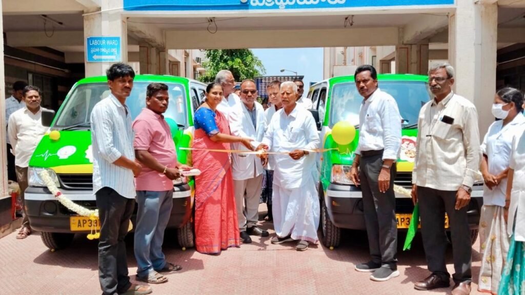 సేవే లక్ష్యం.. తల్లి–బిడ్డల భద్రతే ధ్యేయం –ఎమ్మెల్యే వరద