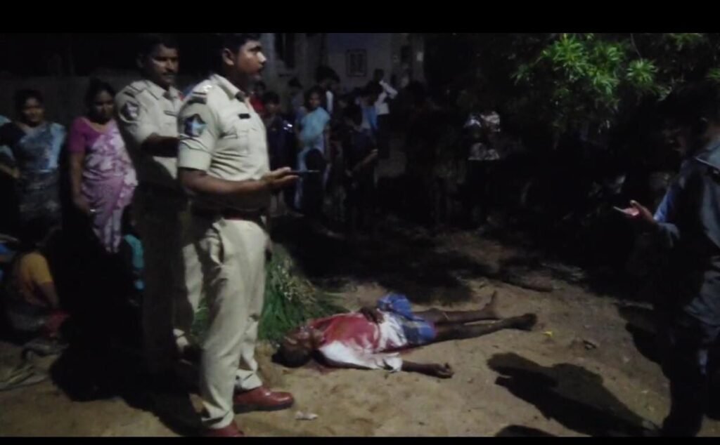 రాజంపేటలో దారుణ హత్య.. కత్తిపోట్లకు పాల వ్యాపారి బలి