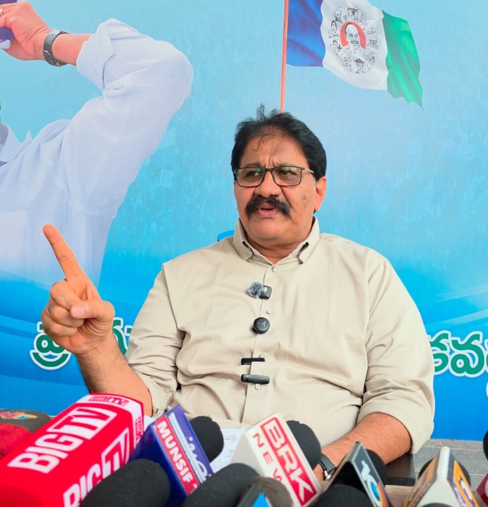 “వైసీపీని ఎండగట్టడం కాదు.. అక్టోబర్‌లో ప్రజలే మిమ్మల్ని ఊరగాయ పెడతారు!” — రాచమల్లు