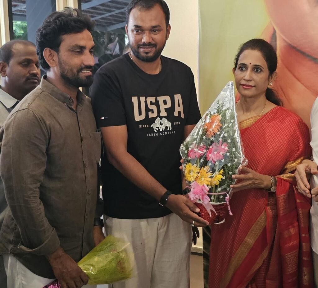 కడప ఎమ్మెల్యే మాధవి రెడ్డికి ఘనంగా జన్మదిన శుభాకాంక్షలు