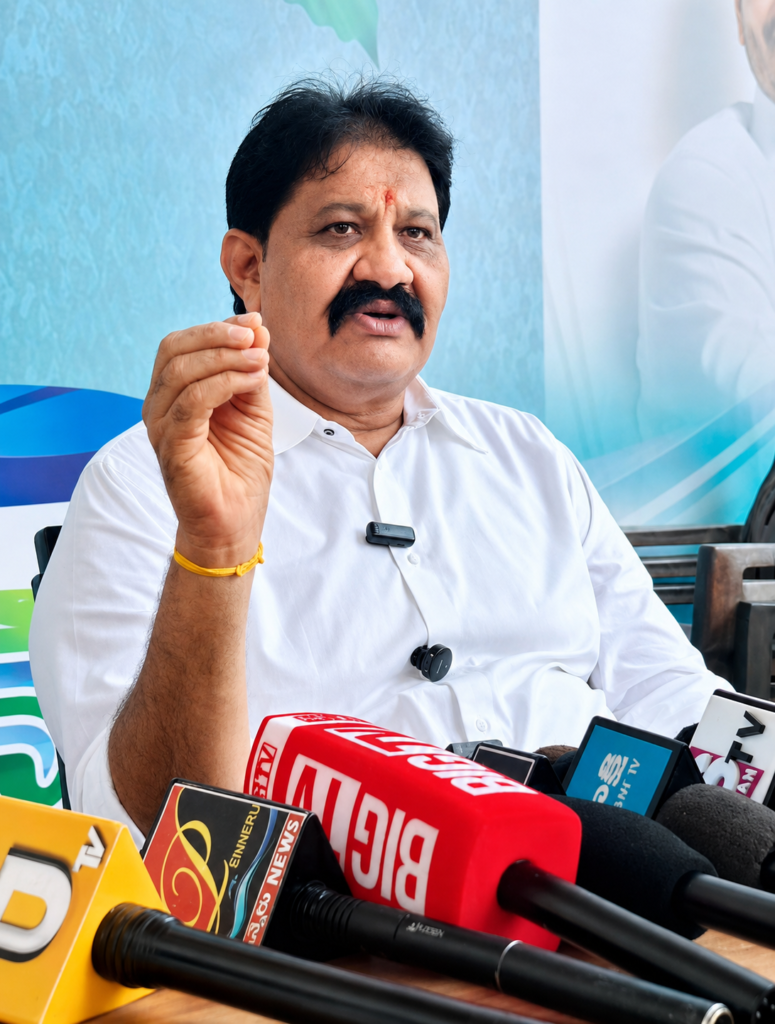 మెగా డీఎస్సీ పై సీబీఐ విచారణ జరపాలి– రాచమల్లు