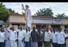 కల్లూరులో ఘనంగా దివంగత రాజశేఖర్ రెడ్డి వర్ధంతి వేడుకలు