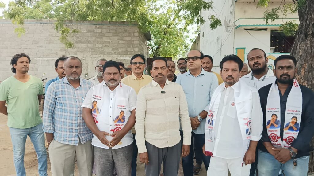 స్థానిక సమస్యలను పవన్ కళ్యాణ్ దృష్టికి తీసుకెళ్లి పరిష్కరిస్తా
