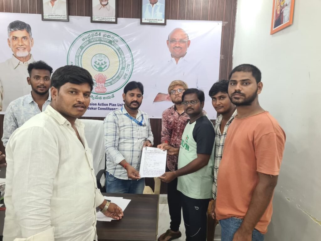 పీజీఆర్‌ఎస్‌కు తక్షణ స్పందన.. 9వ వార్డులో సమస్యల పరిష్కారానికి క్షేత్రస్థాయి పరిశీలన