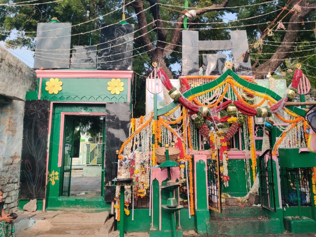 “యా గౌస్ అల్ మదద్” నినాదాలతో మారుమ్రోగిన వగరూరు..