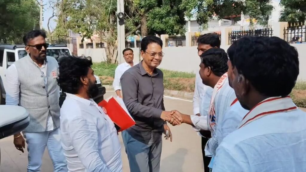 వార్డుల వారీగా జనసేన కసరత్తు.. ఆశావహుల నుంచి వినతుల స్వీకరణ