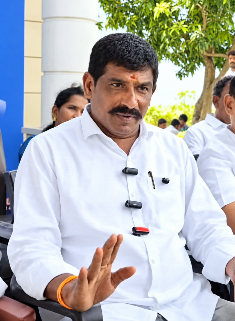 రాజకీయ విభేదాలను బీసీలకు, యాదవుల కులానికి ఆపాదించడం సరికాదు