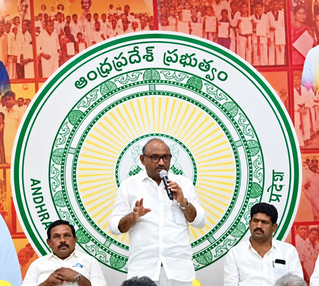 ప్రజా దర్బార్‌లో అర్జీల స్వీకరణ.. రూ.75.11 లక్షల CMRF చెక్కుల పంపిణీ